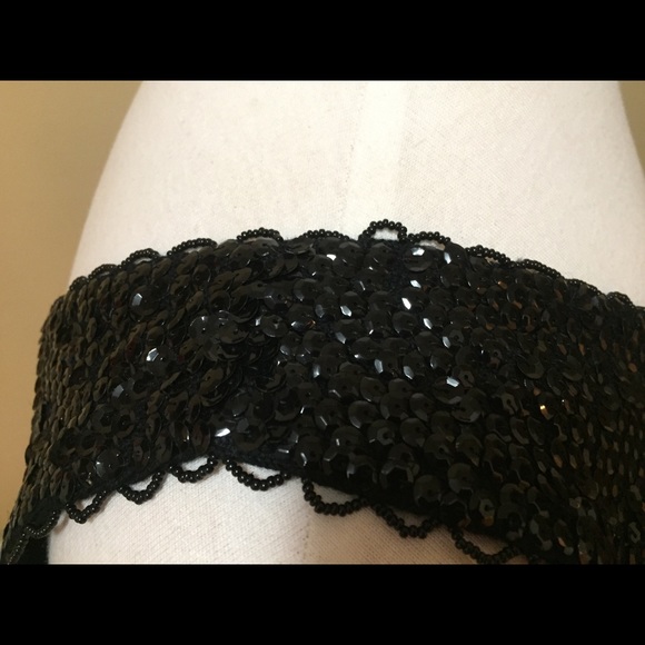 VINTAGE velvet red/gold embellish vest + Lining - Picture 7 of 11